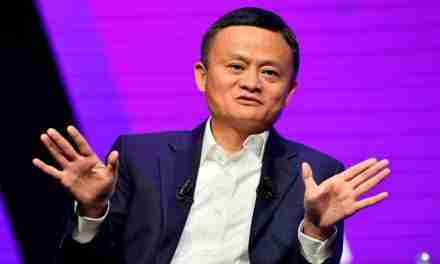 Alibaba decide di cambiare la strategia aziendale e il titolo crolla in borsa: persi 22 miliardi di dollari