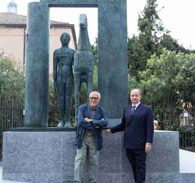 Una scultura di Mimmo Paladino dedicata a Sant’Ambrogio per il Centenario dell’Università Cattolica