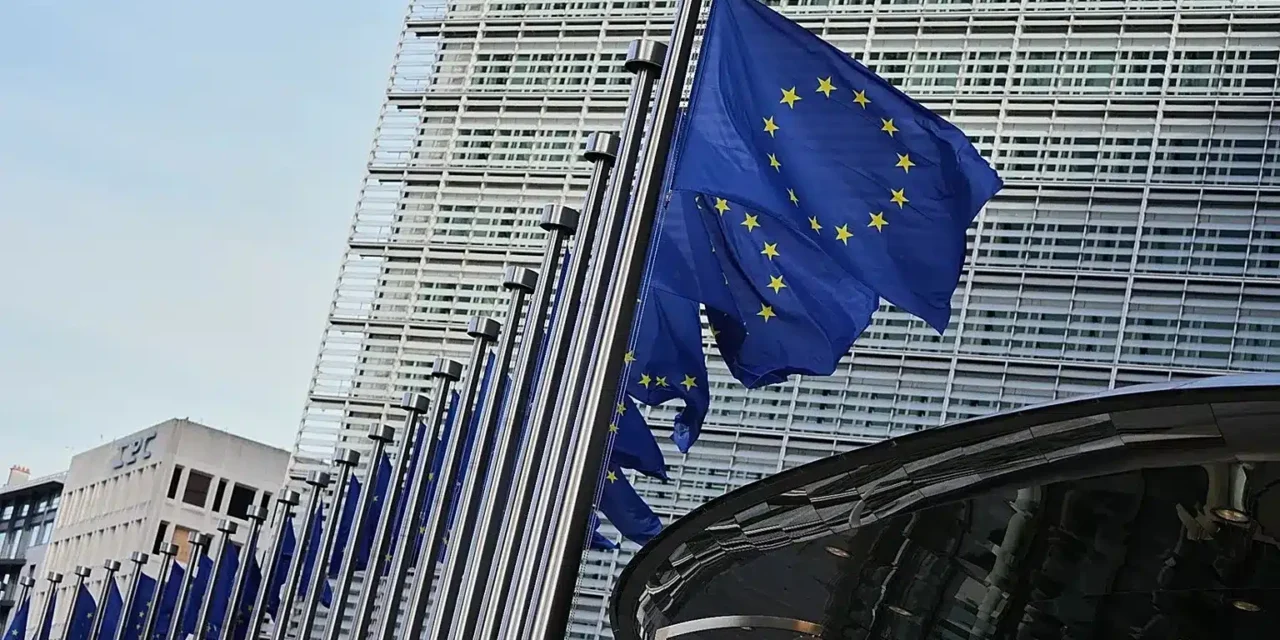 L’Ue concede flessibilità sull’energia, ma sollecita l’Italia su conti, fisco e politiche sociali